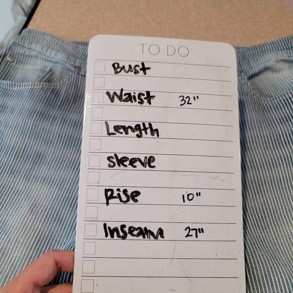 Chico's Platinum Jeans Womens 1.5 (10) - Picture 9 of 10